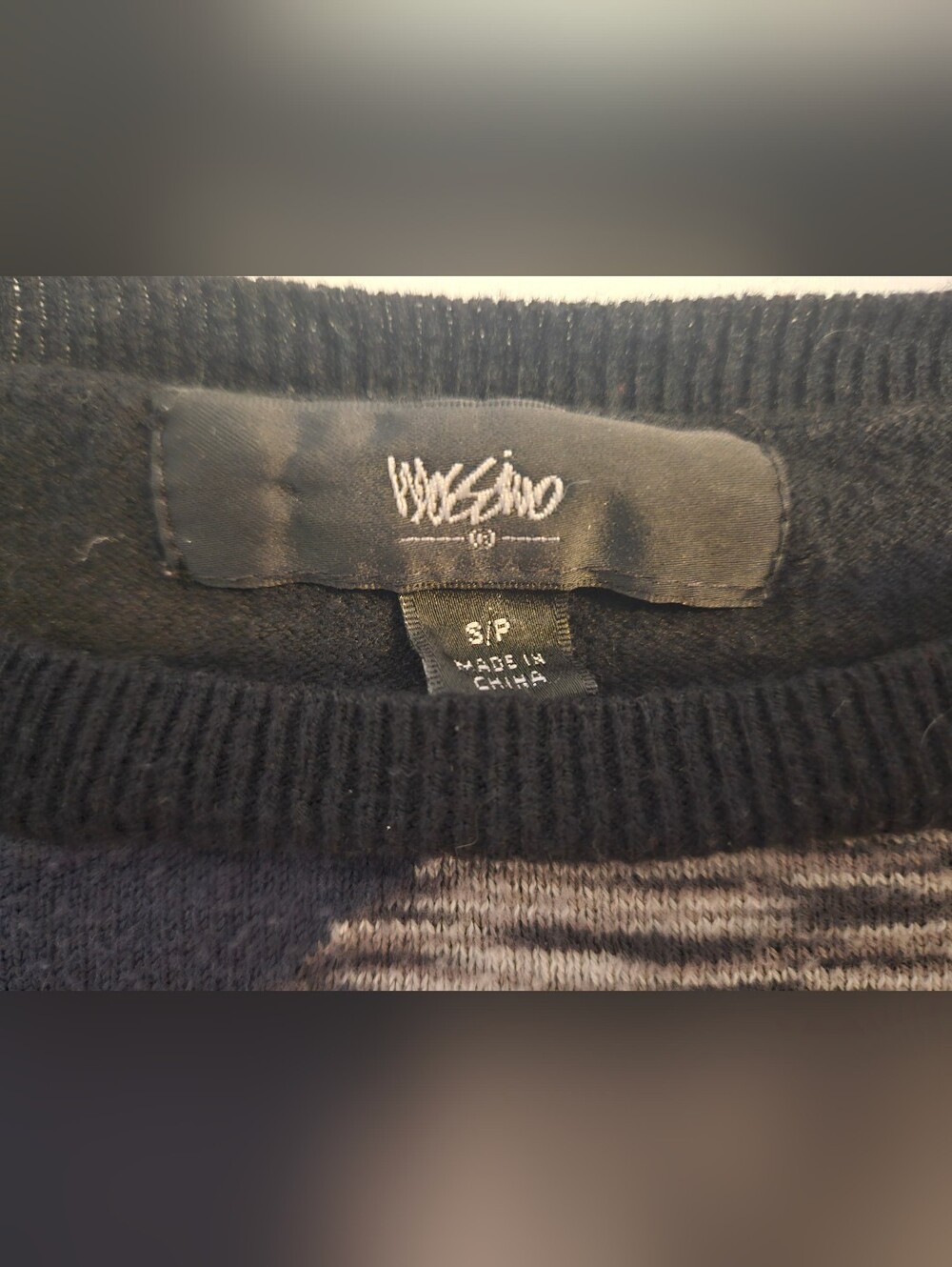 Mossimo Colorblock Sweater - Picture 3 of 4